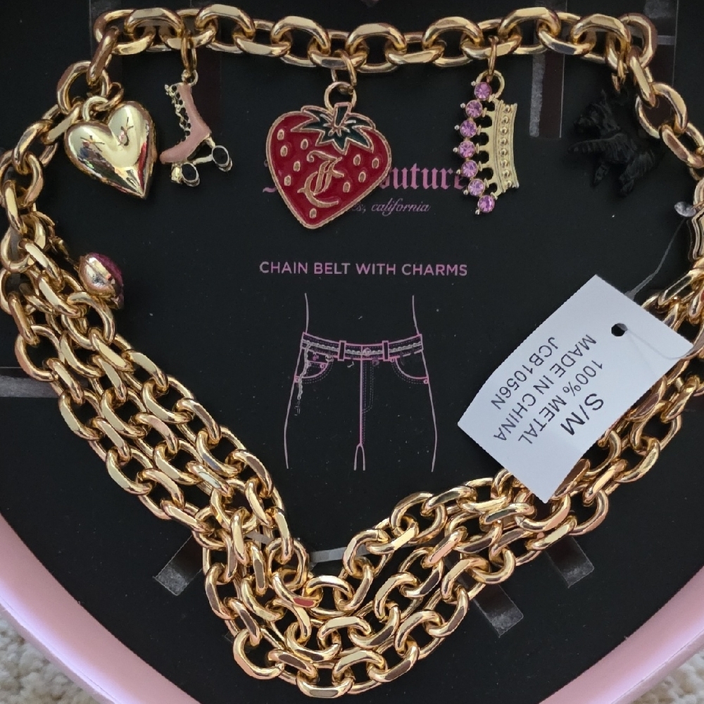 🩷Juicy Couture🩷 CHAIN BELT in Pink Heart-Shaped Box - Picture 4 of 5